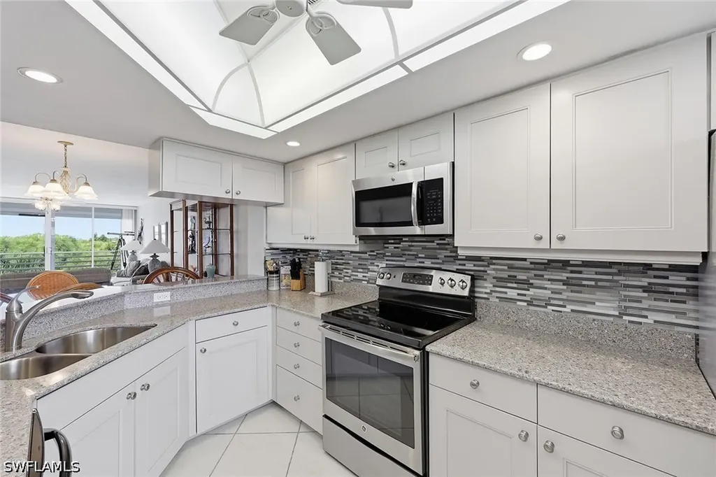 285 Naples Cove Drive Naples FL 34110