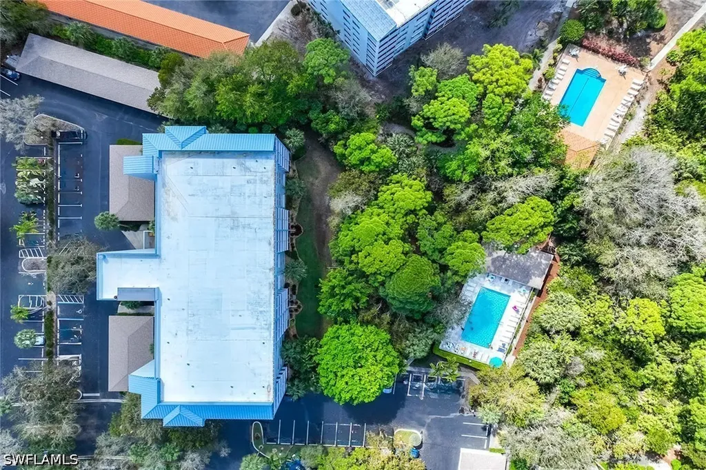 285 Naples Cove Drive Naples FL 34110
