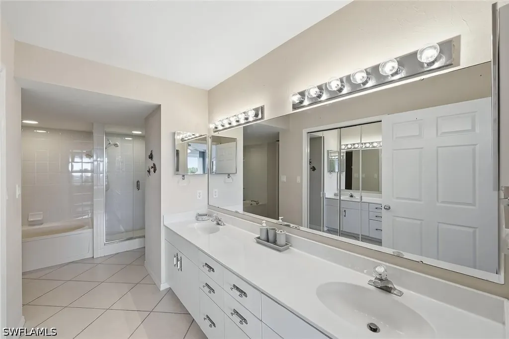 285 Naples Cove Drive Naples FL 34110