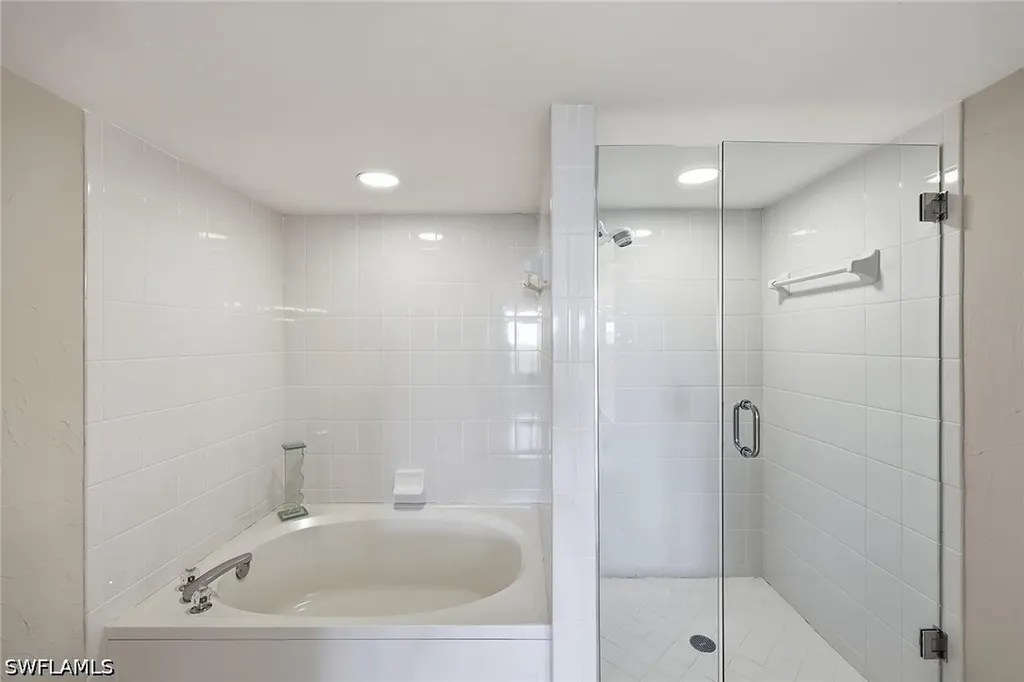 285 Naples Cove Drive Naples FL 34110