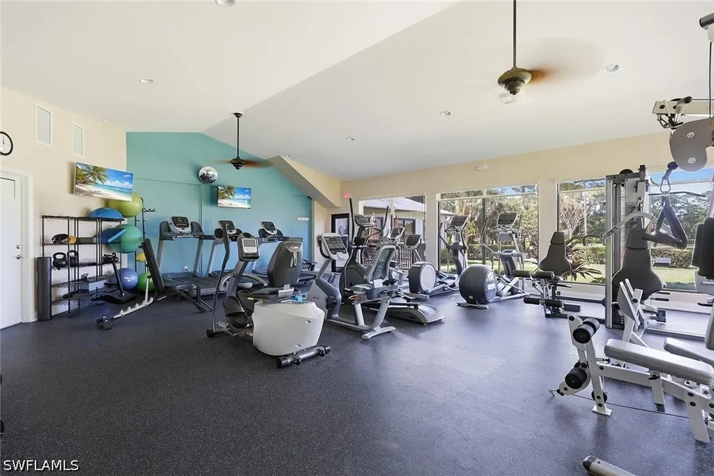 285 Naples Cove Drive Naples FL 34110