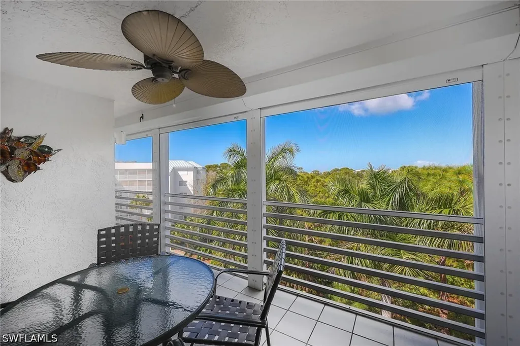 285 Naples Cove Drive Naples FL 34110