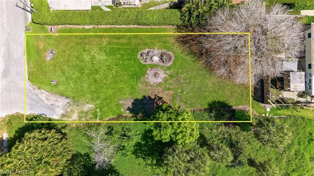 2332 Sunset Avenue Naples FL 34112
