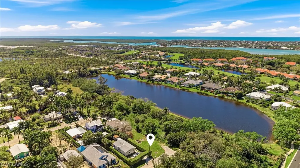 2332 Sunset Avenue Naples FL 34112