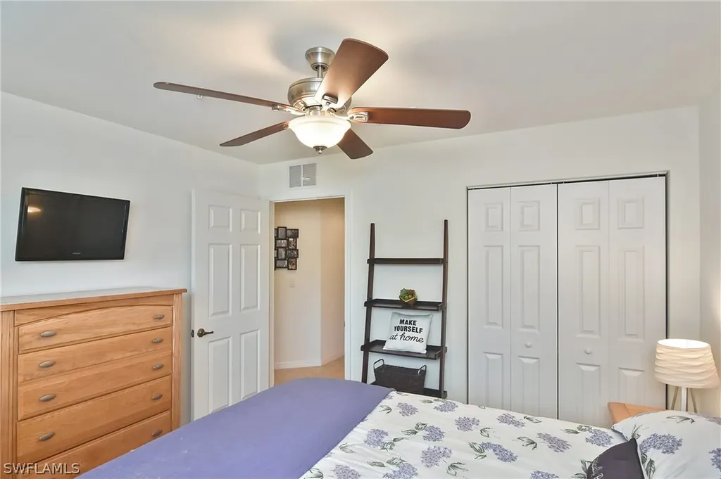 1125 Winding Pines Circle Cape Coral FL 33909