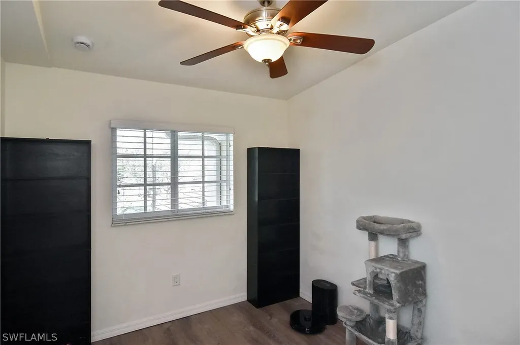 1125 Winding Pines Circle Cape Coral FL 33909