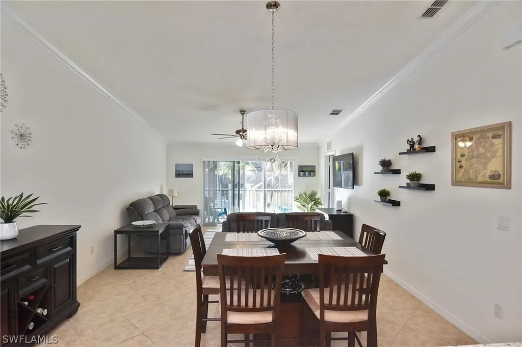 1125 Winding Pines Circle Cape Coral FL 33909