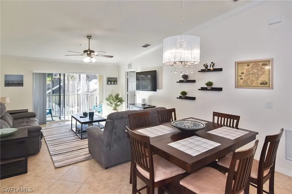 1125 Winding Pines Circle Cape Coral FL 33909