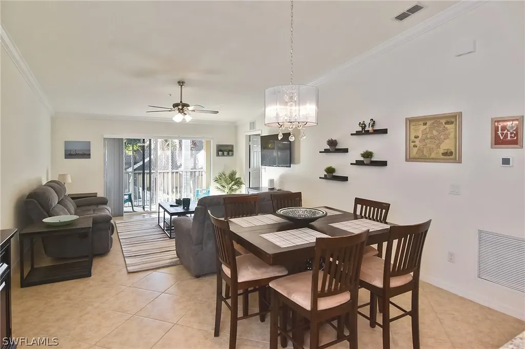 1125 Winding Pines Circle Cape Coral FL 33909