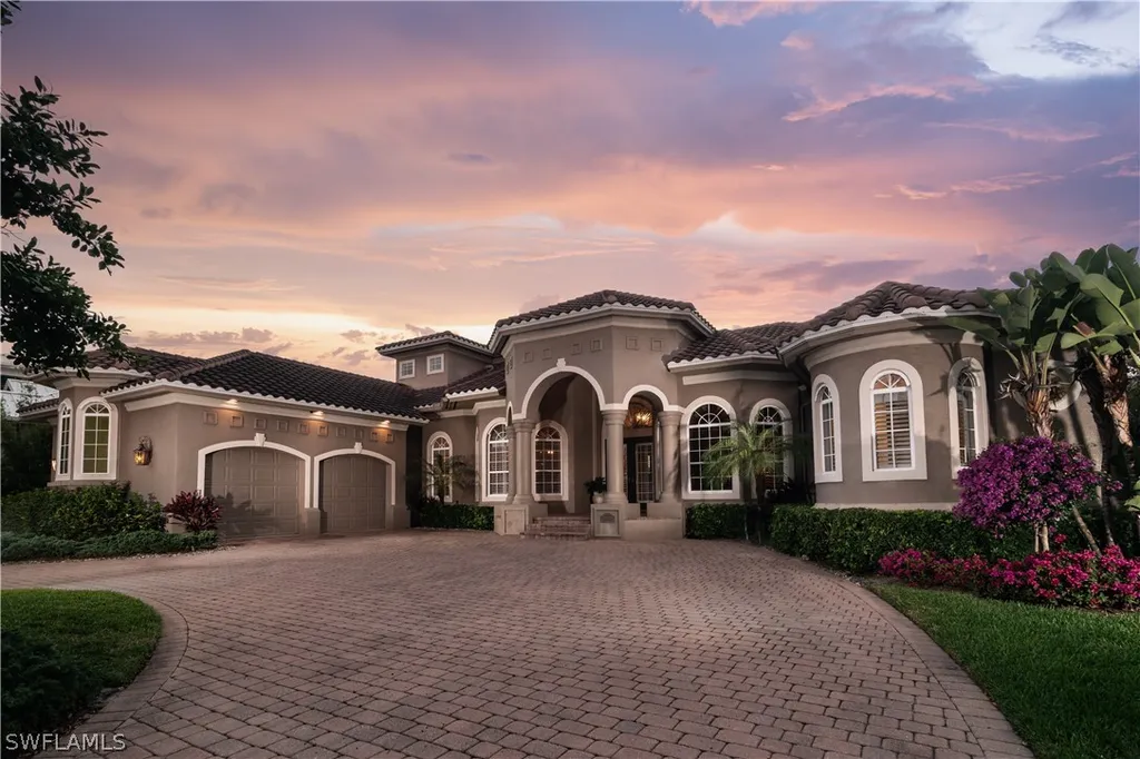 3433 Crayton Road Naples FL 34103