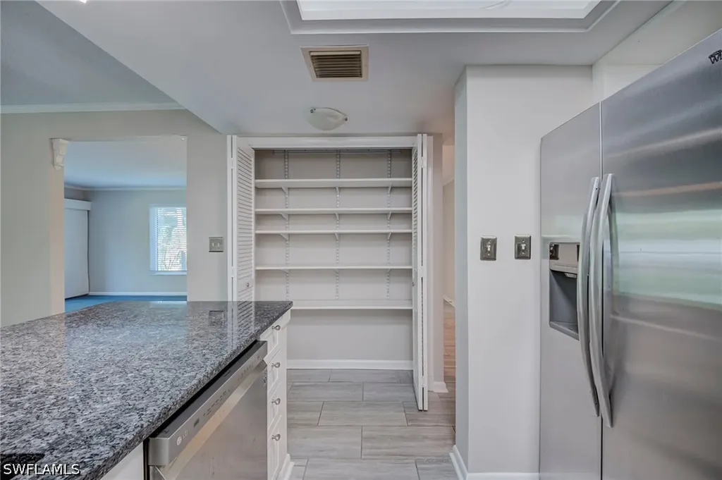 3300 Binnacle Drive Naples FL 34103