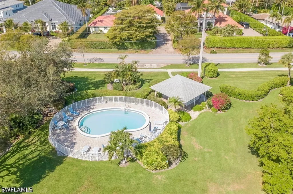 3300 Binnacle Drive Naples FL 34103