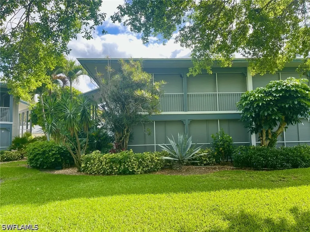 3300 Binnacle Drive Naples FL 34103