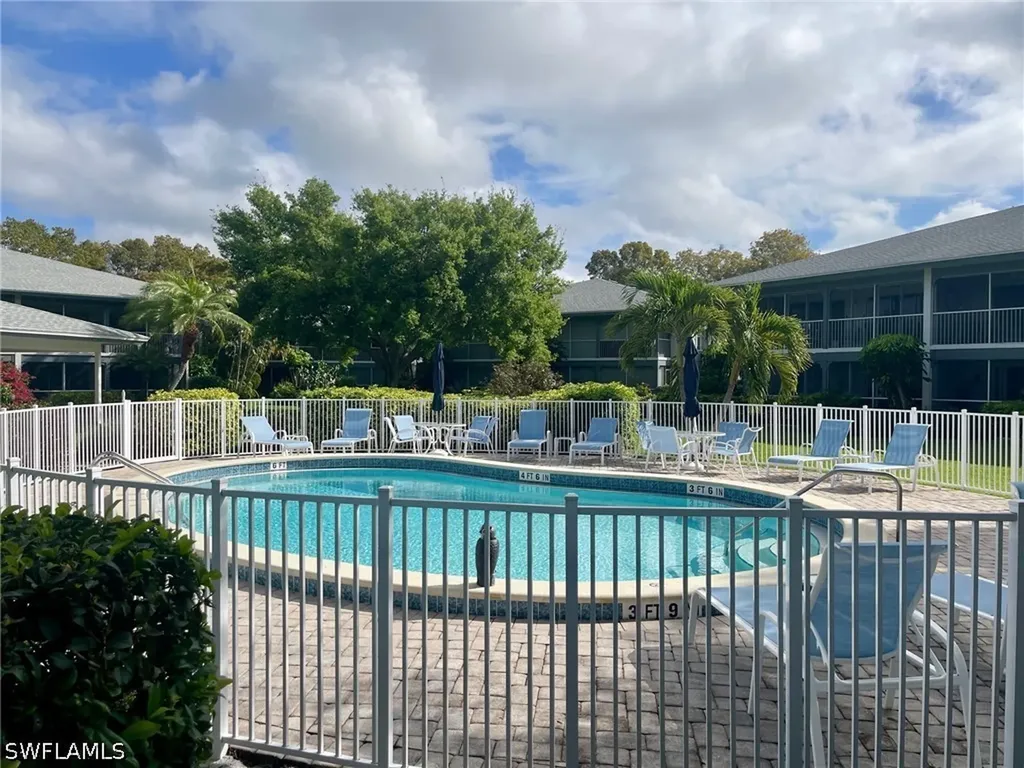 3300 Binnacle Drive Naples FL 34103