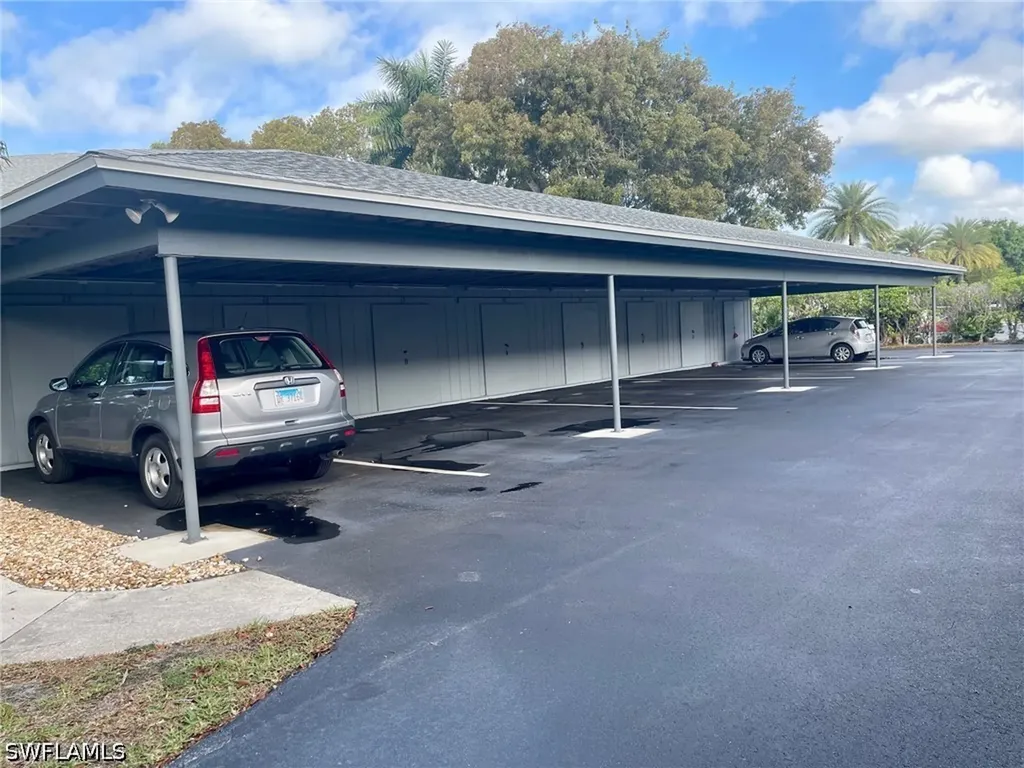 3300 Binnacle Drive Naples FL 34103