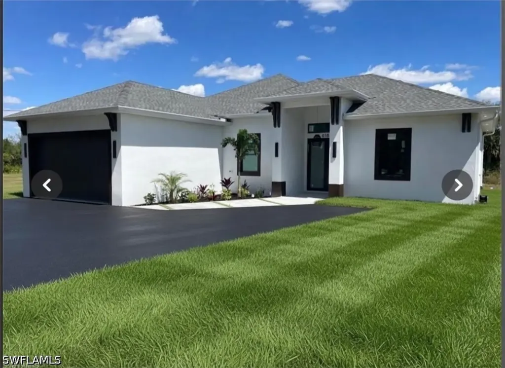 6186 Everglades Boulevard N Naples FL 34120