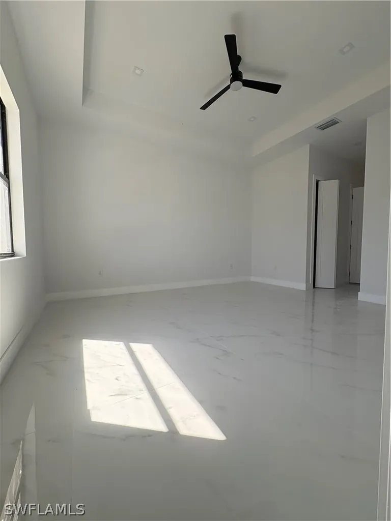 6186 Everglades Boulevard N Naples FL 34120