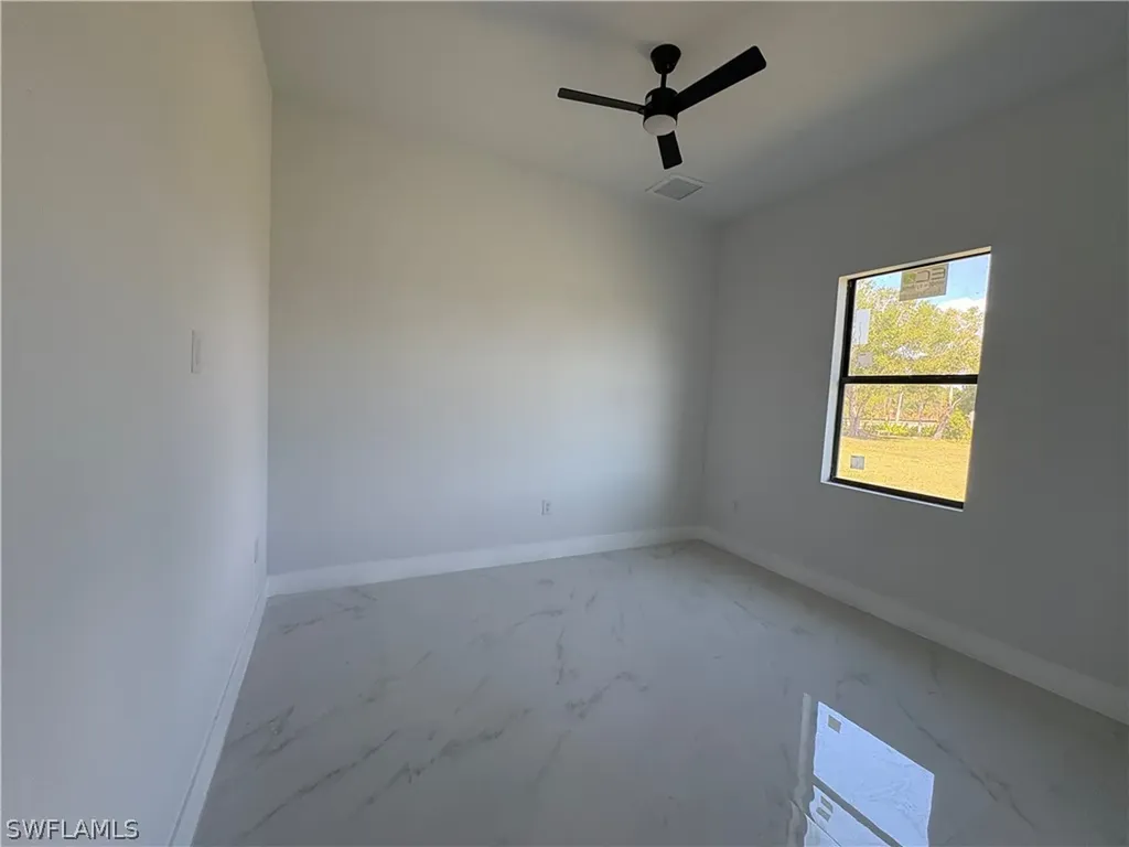 6186 Everglades Boulevard N Naples FL 34120