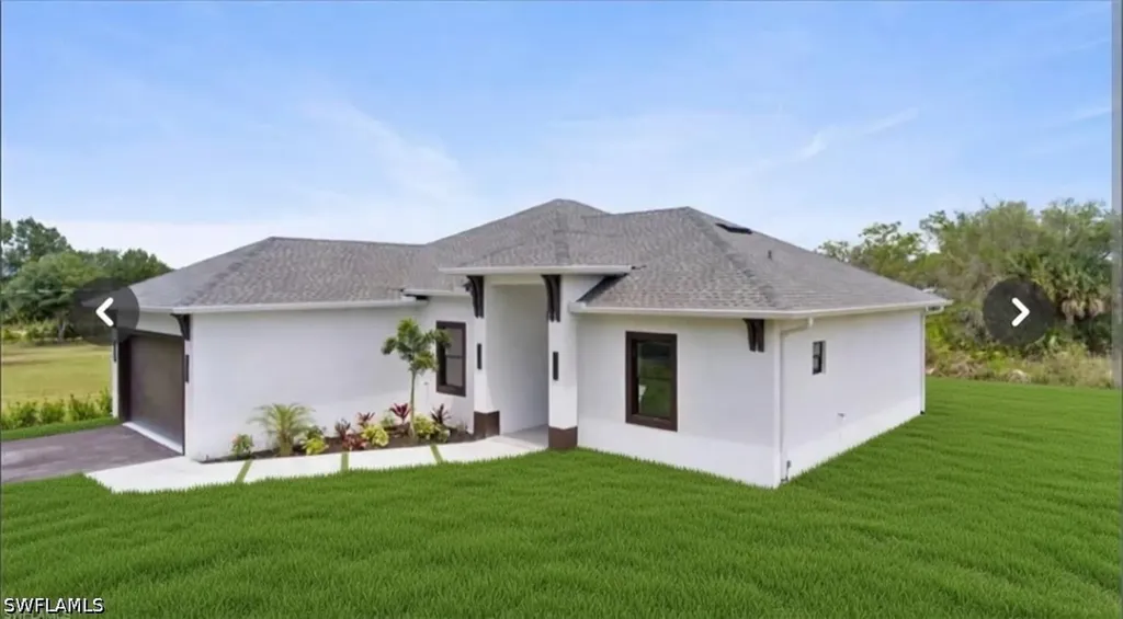 6186 Everglades Boulevard N Naples FL 34120