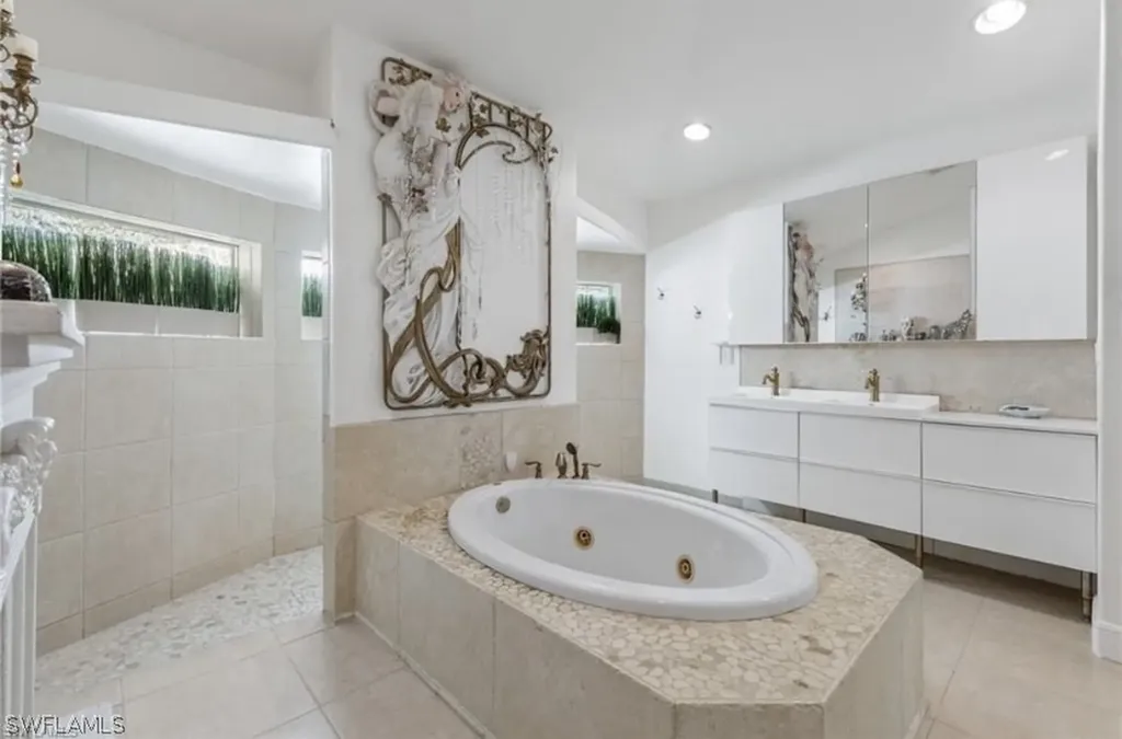 1113 NE 32nd Street Cape Coral FL 33909
