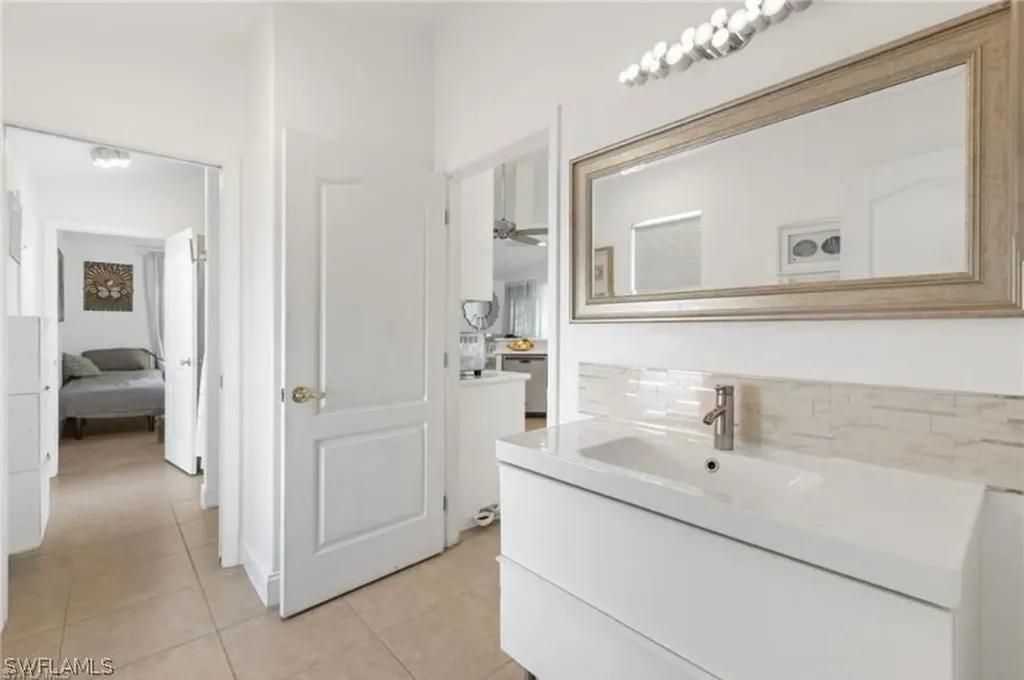 1113 NE 32nd Street Cape Coral FL 33909