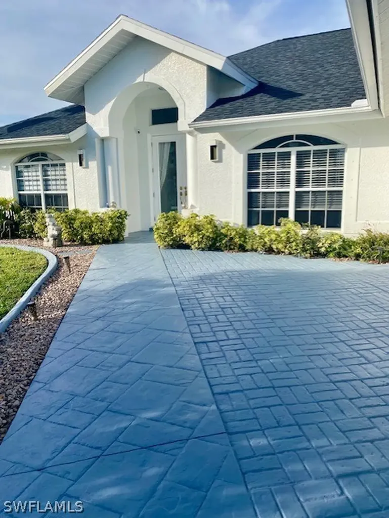 1113 NE 32nd Street Cape Coral FL 33909