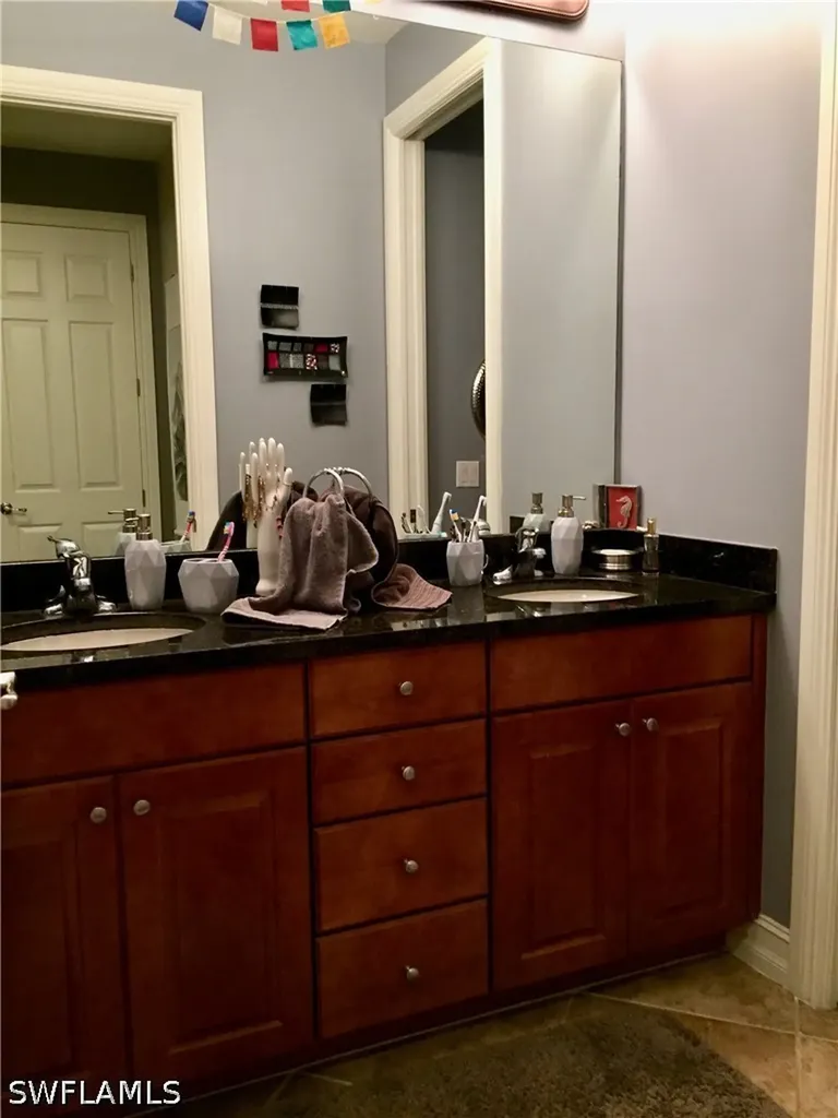 9126 Chula Vista Street Naples FL 34113