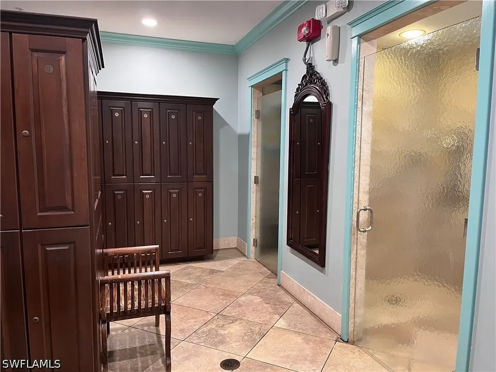 9126 Chula Vista Street Naples FL 34113
