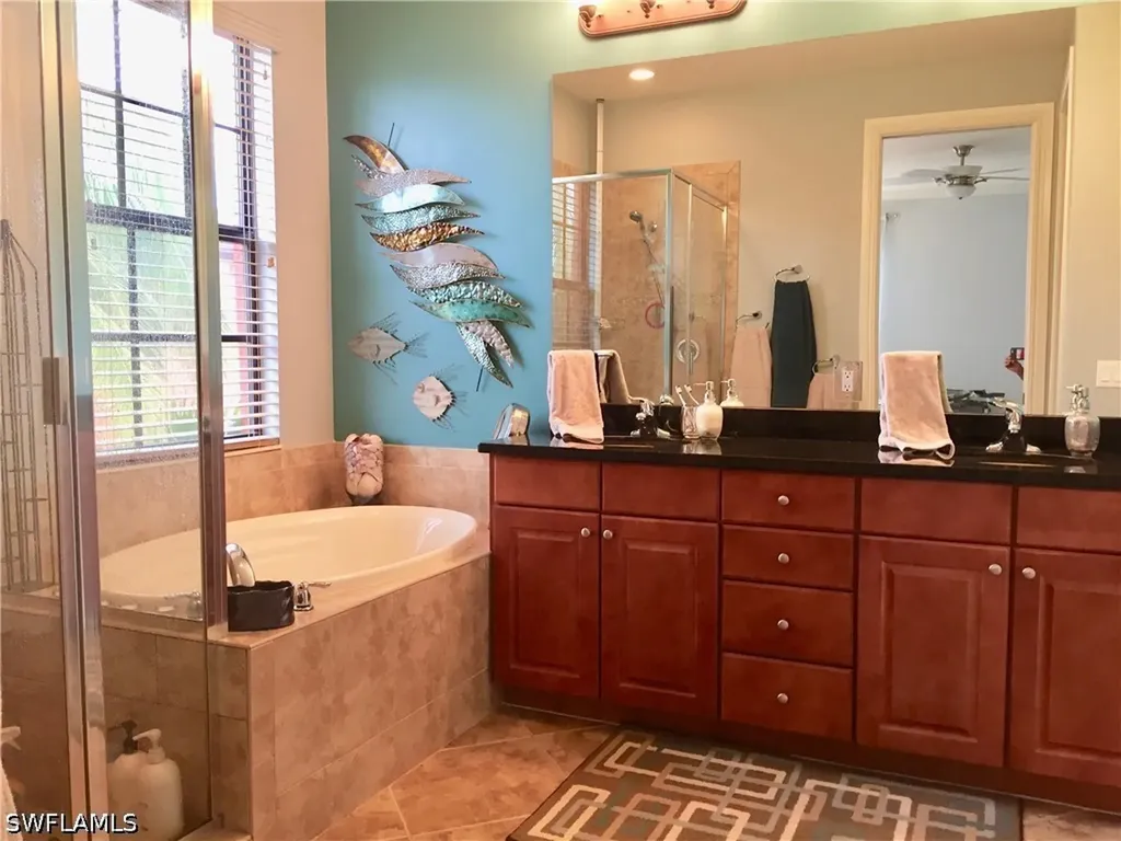9126 Chula Vista Street Naples FL 34113
