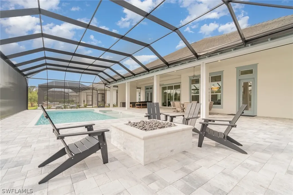 8900 Nevis Way Naples FL 34112