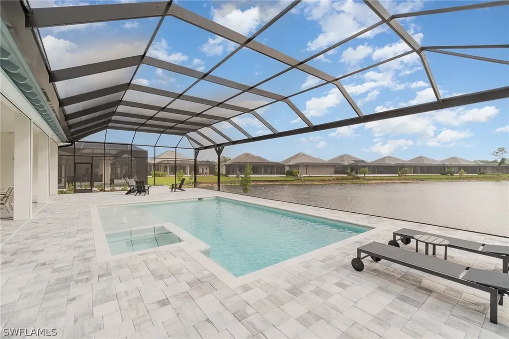 8900 Nevis Way Naples FL 34112