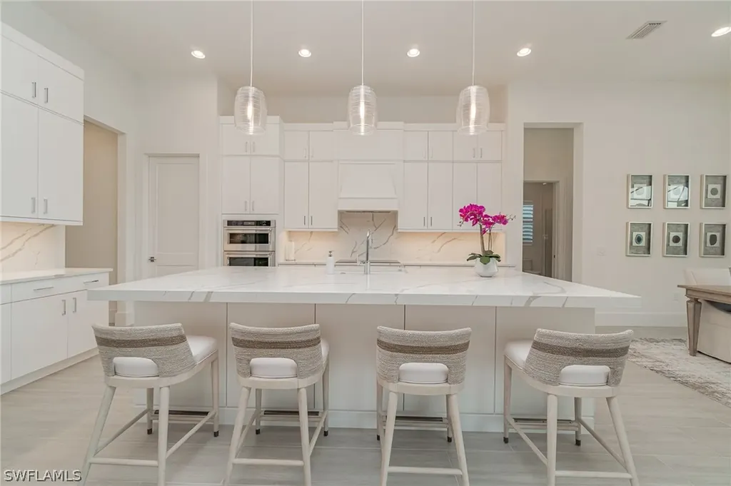 8900 Nevis Way Naples FL 34112