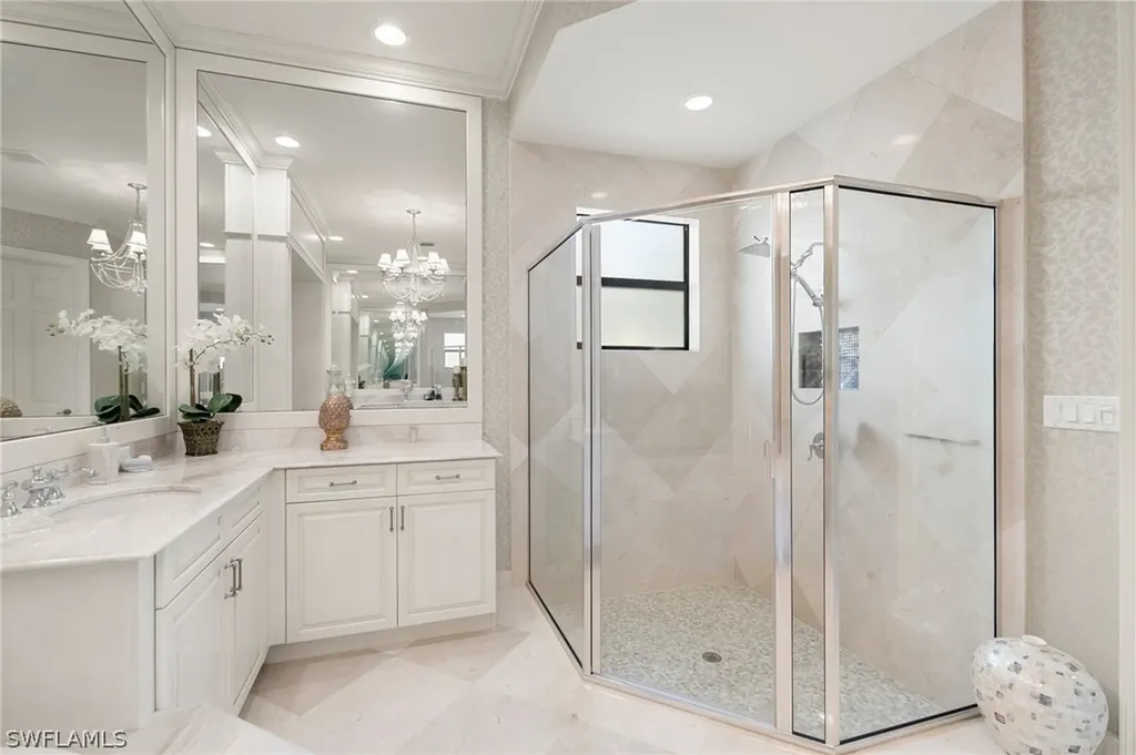 3633 Santaren Court Naples FL 34119