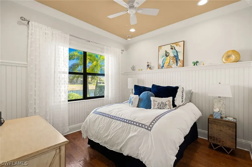 3633 Santaren Court Naples FL 34119