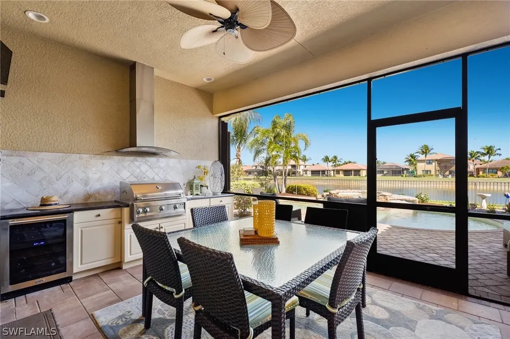 3633 Santaren Court Naples FL 34119