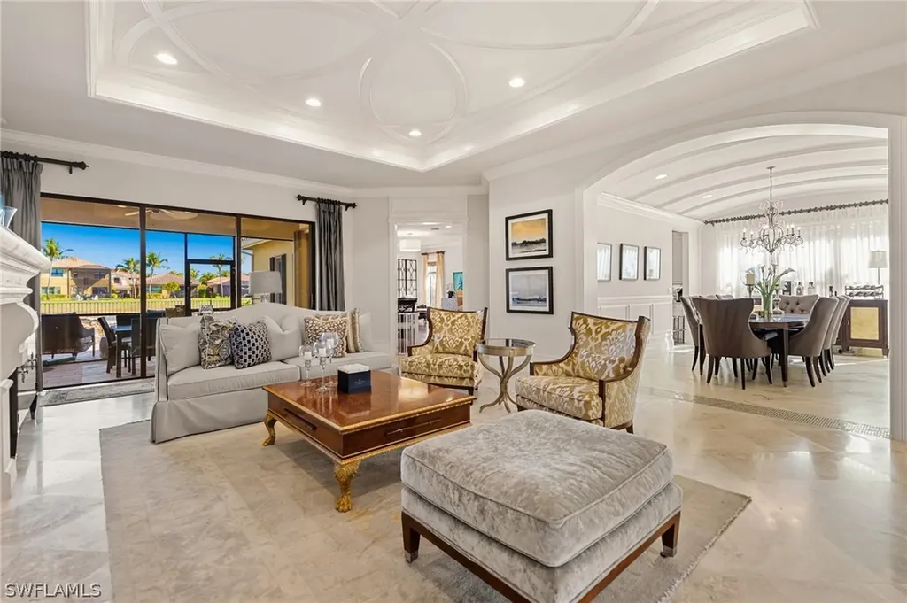 3633 Santaren Court Naples FL 34119