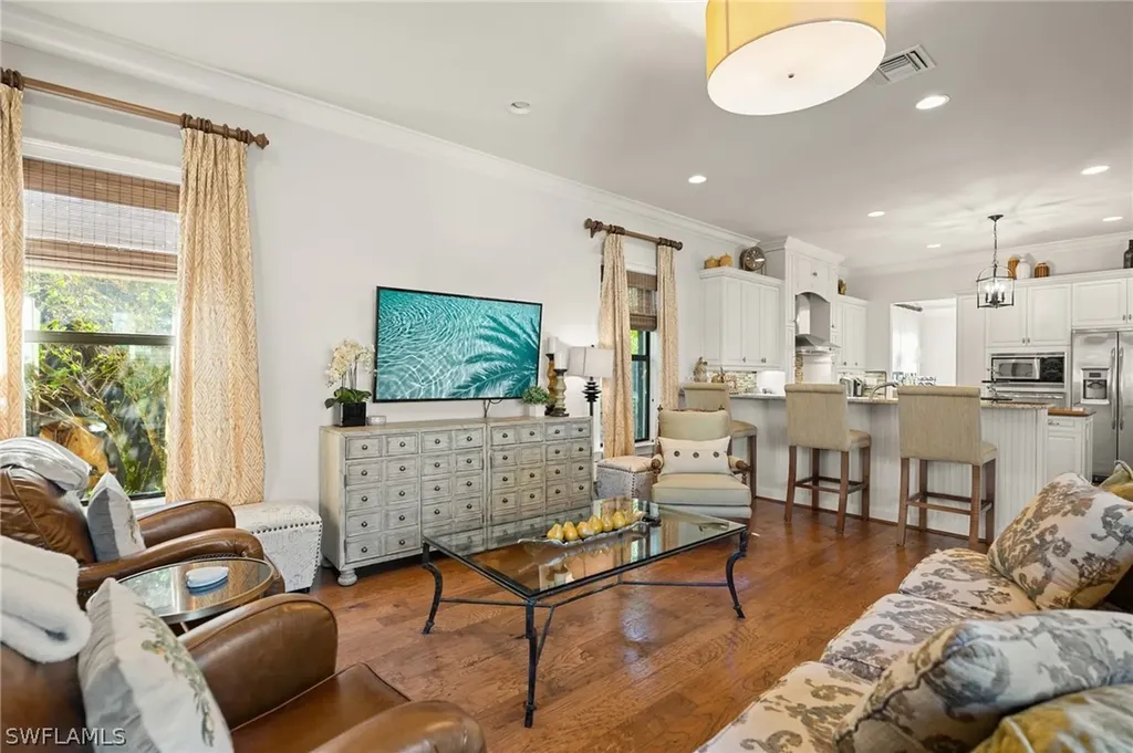 3633 Santaren Court Naples FL 34119