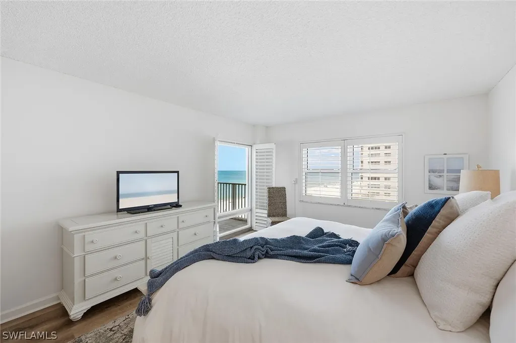 3443 Gulf Shore Boulevard N Naples FL 34103