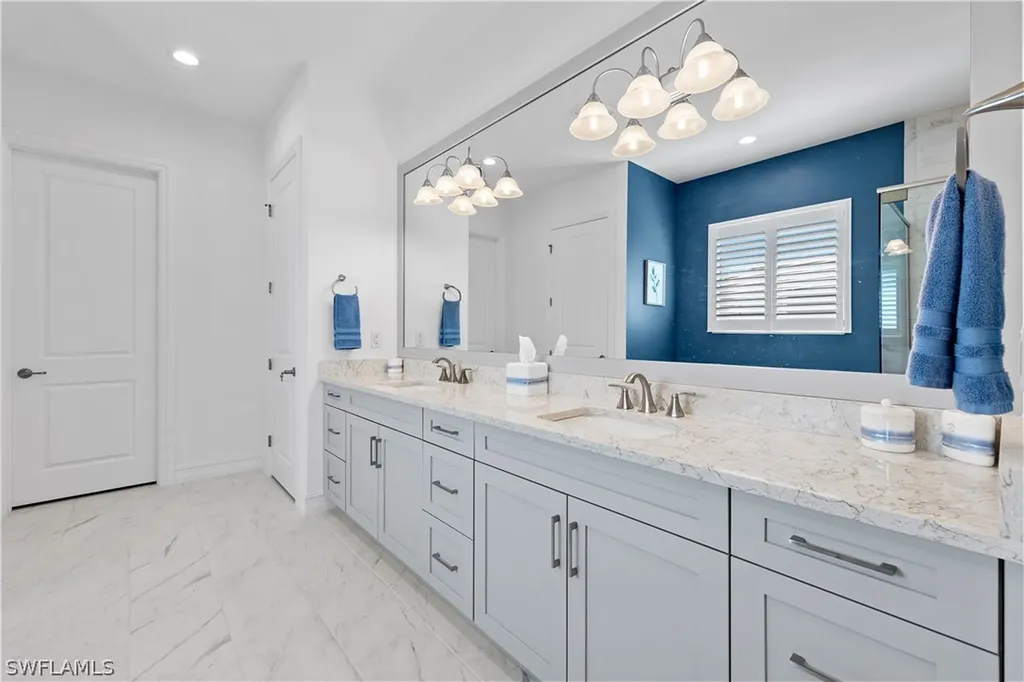 14265 Laguna Springs Lane Naples FL 34114
