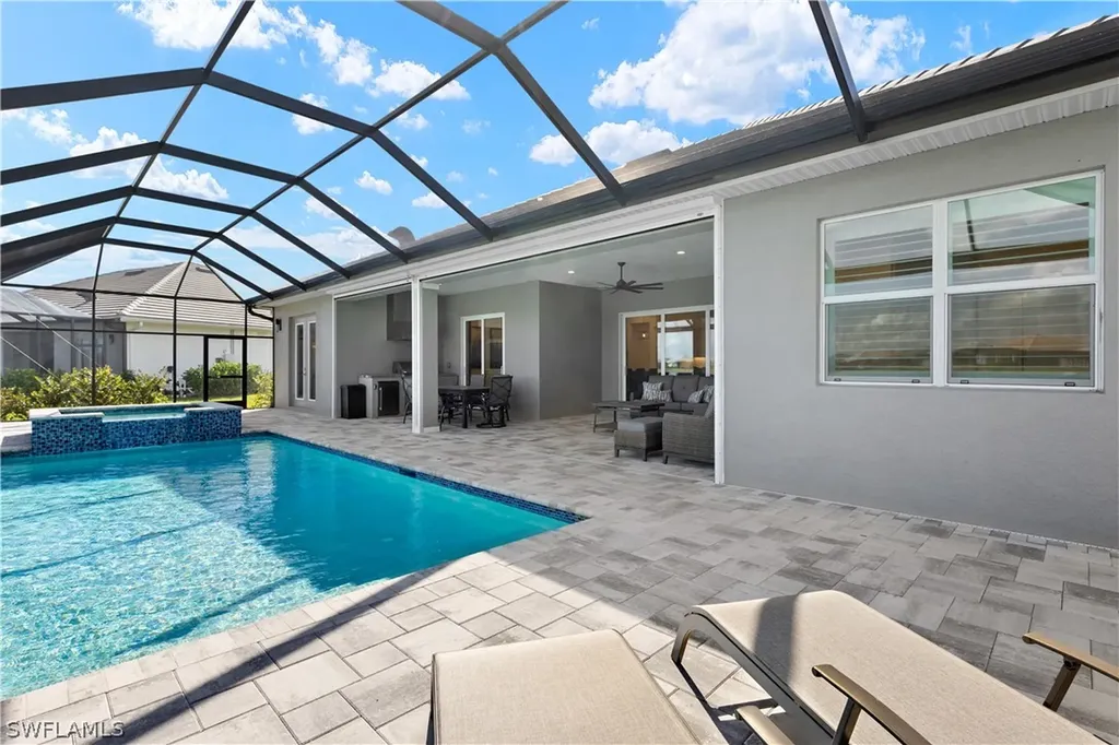 14265 Laguna Springs Lane Naples FL 34114