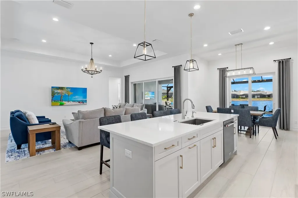14265 Laguna Springs Lane Naples FL 34114