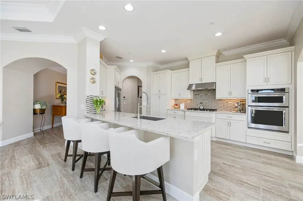 16422 Carrara Way Naples FL 34110