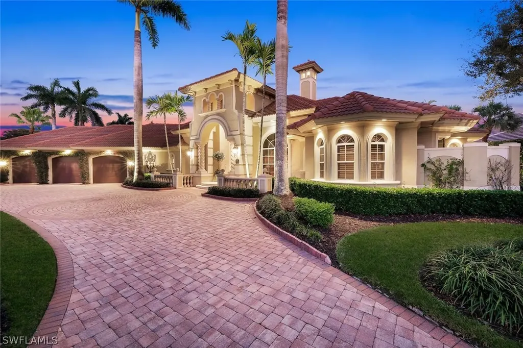 2350 Cheshire Lane Naples FL 34109
