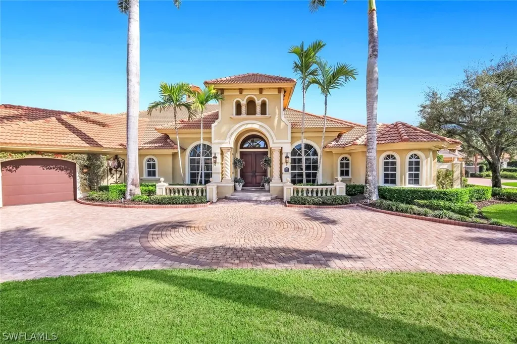 2350 Cheshire Lane Naples FL 34109