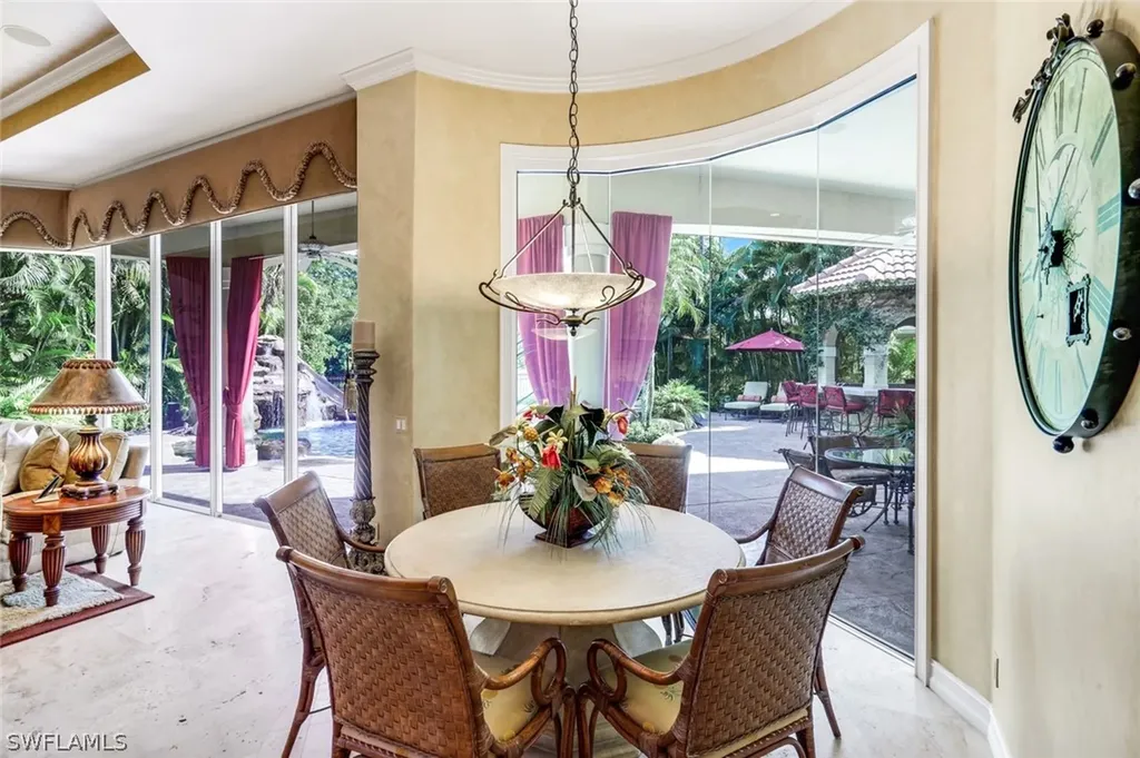 2350 Cheshire Lane Naples FL 34109
