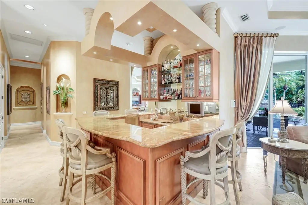 2350 Cheshire Lane Naples FL 34109