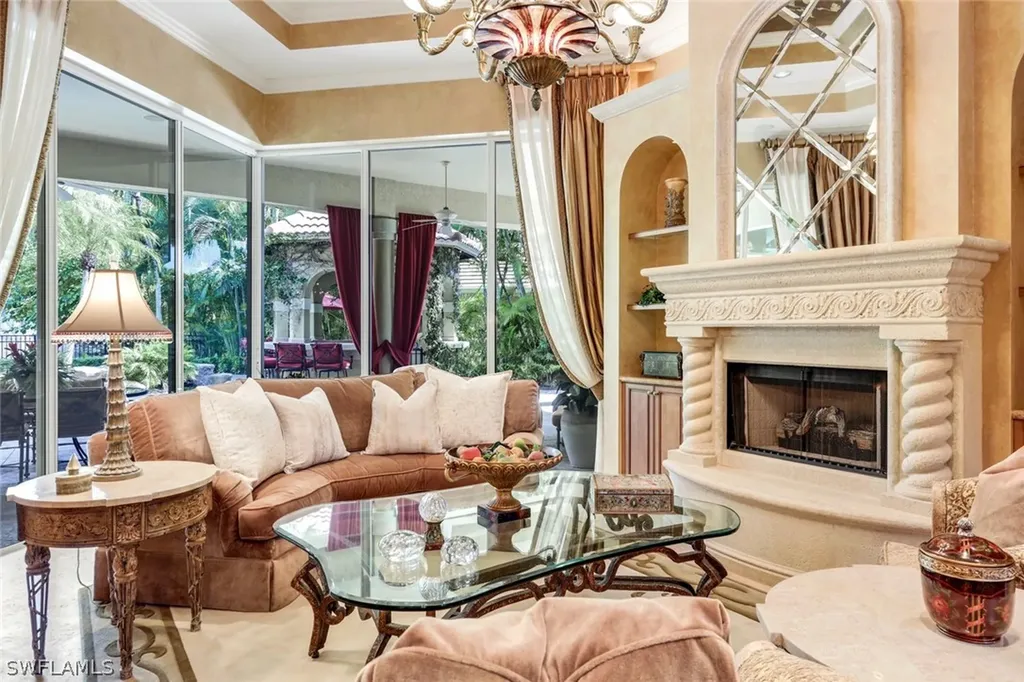 2350 Cheshire Lane Naples FL 34109