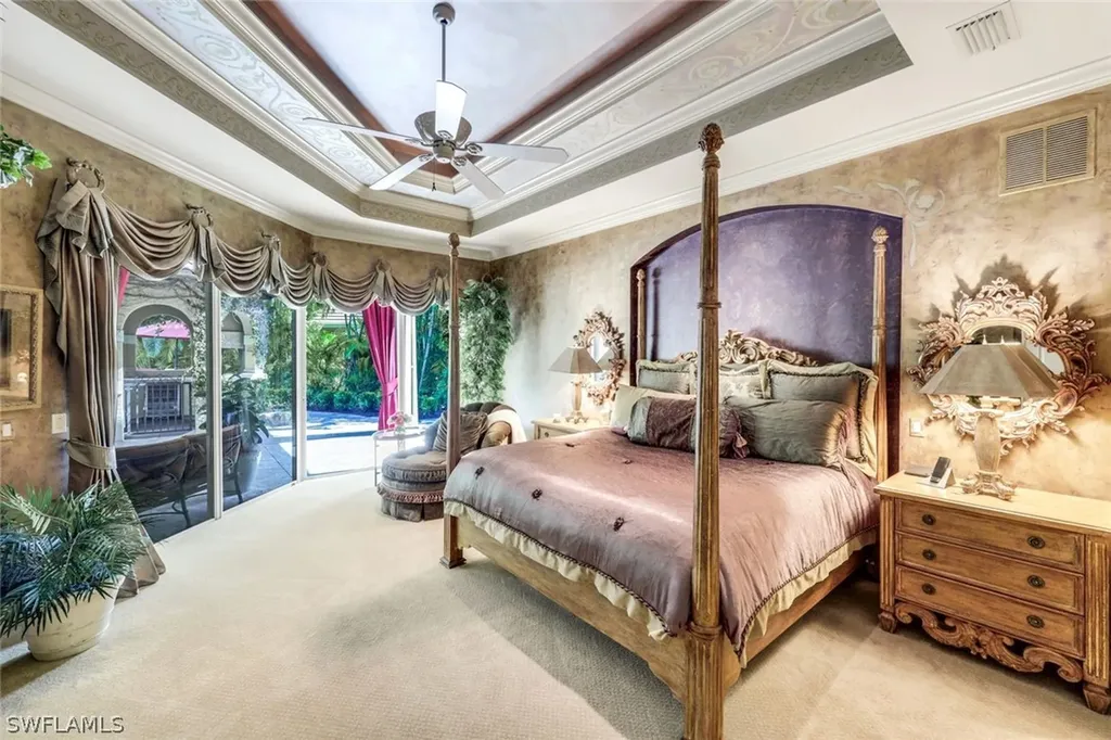 2350 Cheshire Lane Naples FL 34109