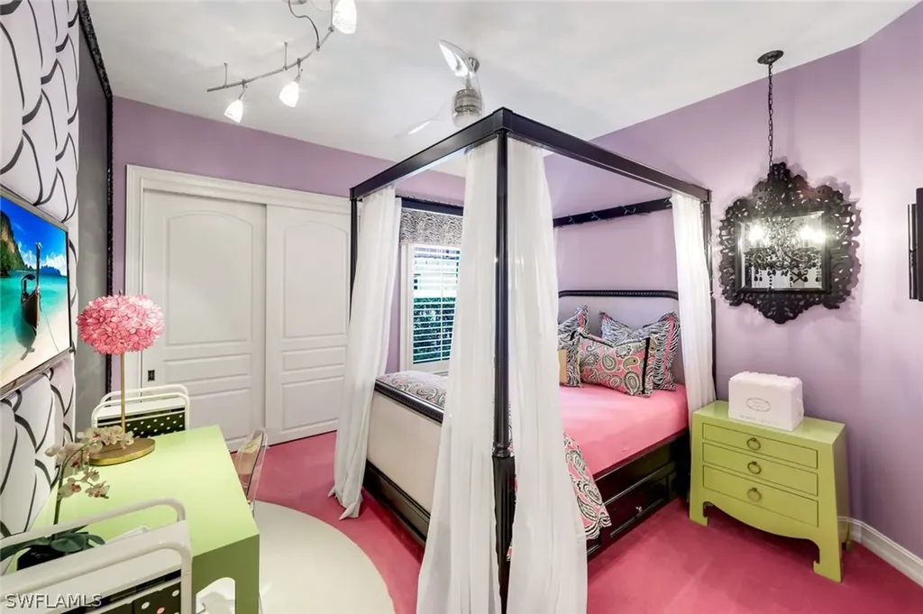 2350 Cheshire Lane Naples FL 34109