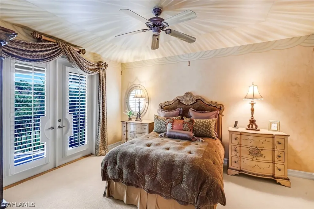 2350 Cheshire Lane Naples FL 34109
